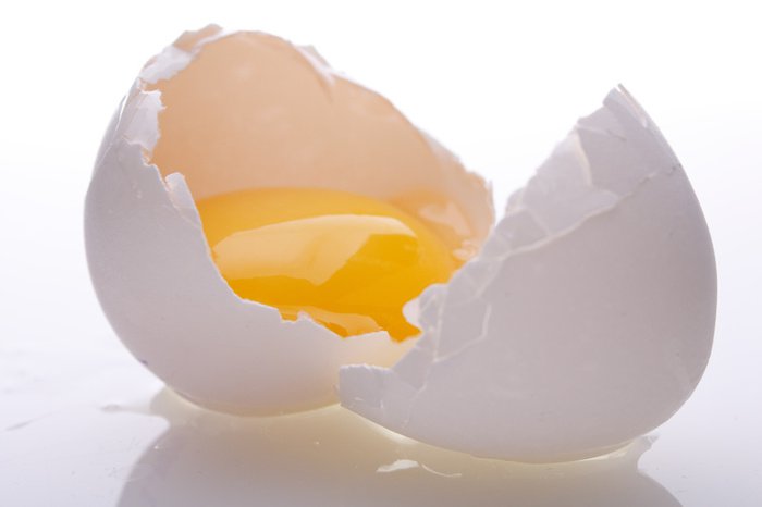 Cracking Egg