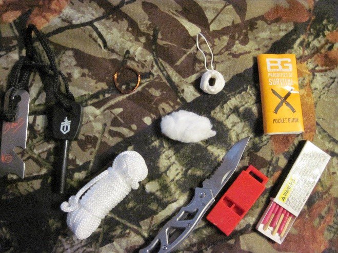 bear grylls survival kit gear