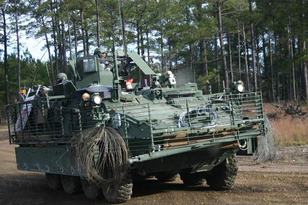 stryker-combat-vehicle-04-ts600