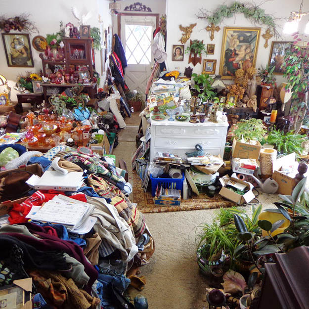 The Hoarder Prepper | Beware: Types of Preppers You Should Avoid