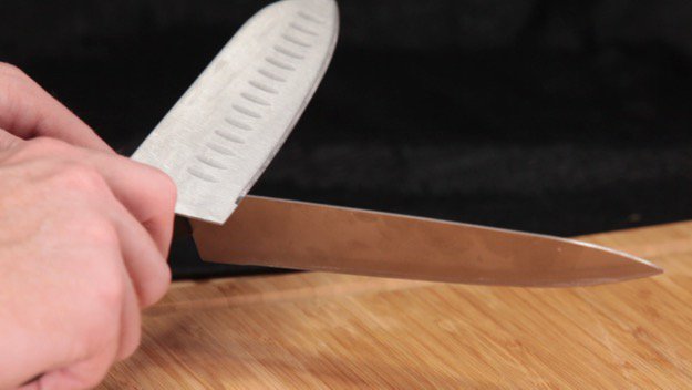 Learn How to Sharpen a Knife Without a Sharpener Another Knife