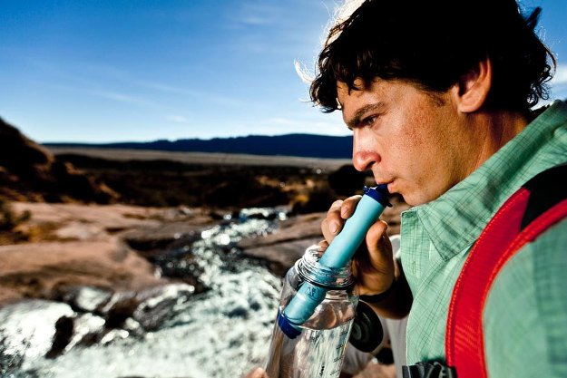 LifeStraw Personal Water Filter | A Christmas Wishlist For The Best Survival Gear 