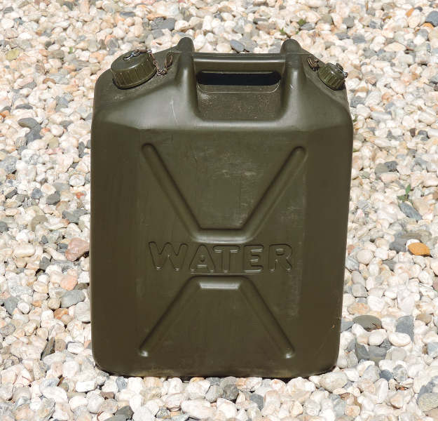 Identify Your Containers | 5 Emergency Water Storage Tips For Preppers Like You