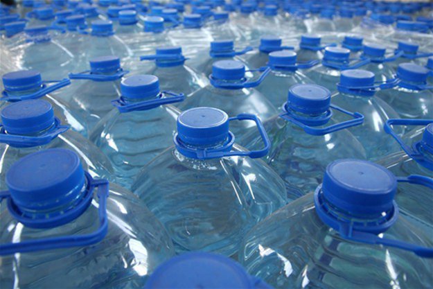 Store Your Water | 5 Emergency Water Storage Tips For Preppers Like You