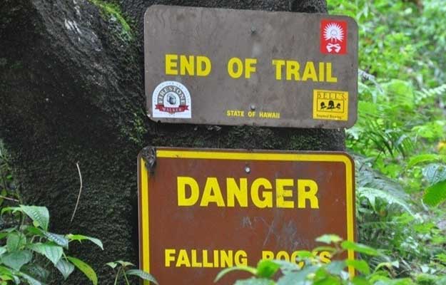 Learn How to Read Trail Signs | Outdoor Warrior’s Guidelines To Extreme Hiking: A Must-Read For All Hikers