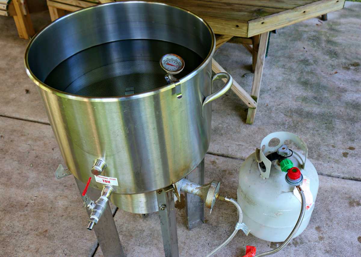 Heating water to make home brewed beer | Home Brewing: Fun Hobby Or Vital Skill?