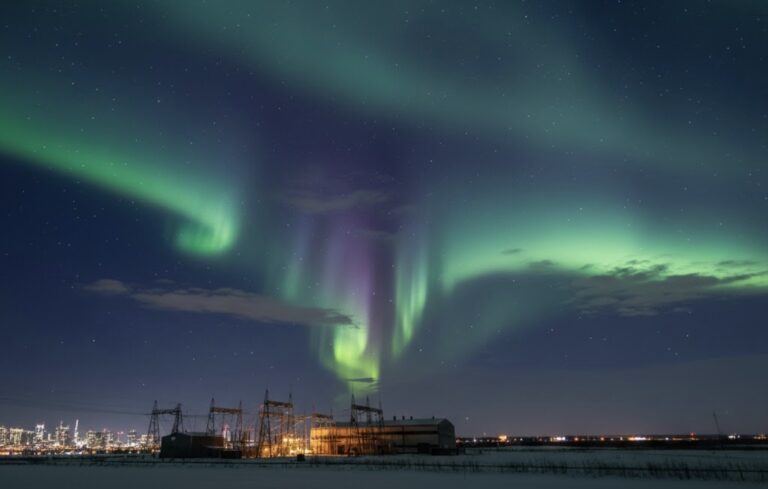 solar-storms-featured-image