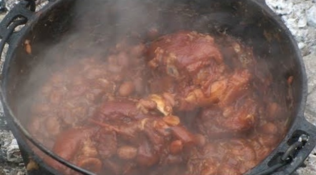 Redneck Beans Recipe | Refreshing Redneck Recipes And Camping Food Ideas