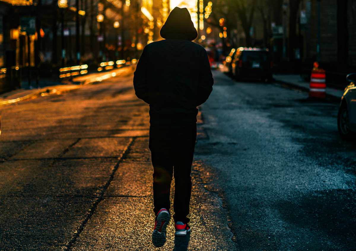 Man walking on the road | SELF DEFENSE: Escaping Your Captors in the City