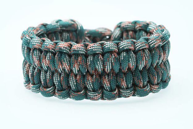 10 Coolest Paracord Survival Bracelets | Paracord: Everything You'll Ever Need to Know