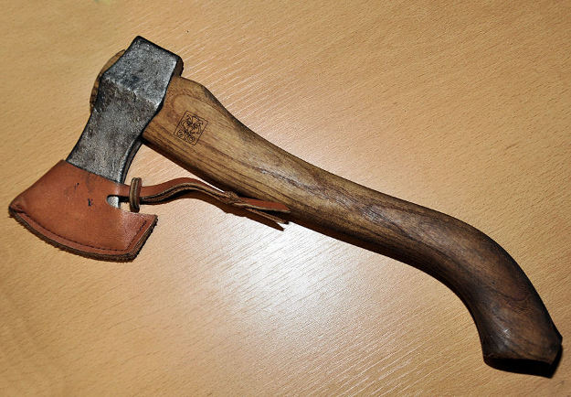 Hand Axe or Hatchet | 25 Winter Bug Out Bag Essentials You Need To Survive