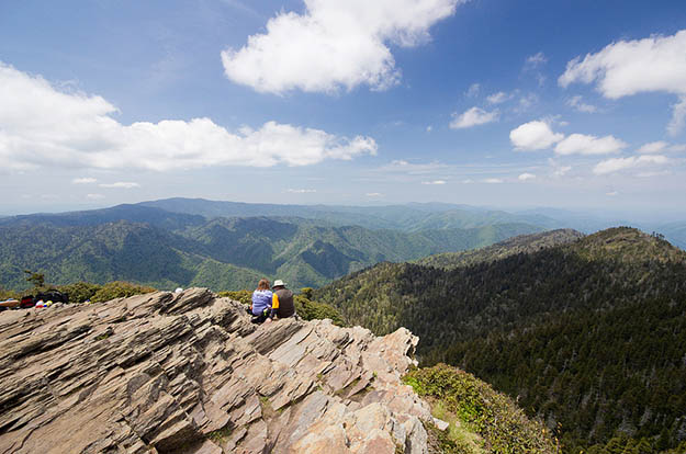 This mountain is one of the most traversed in the Smokies area. Via virginiatrailguide.com
