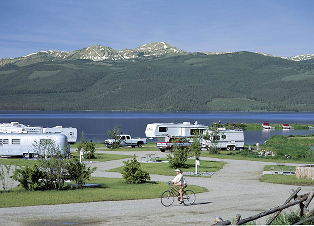 You need to secure a Yellowstone camping site so get there early or book in advance. Via yellowstoneholiday.com