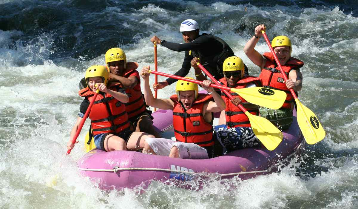 Group of friends doing rafting chalenge | Yosemite National Park Camping | Survival Life National Park Series