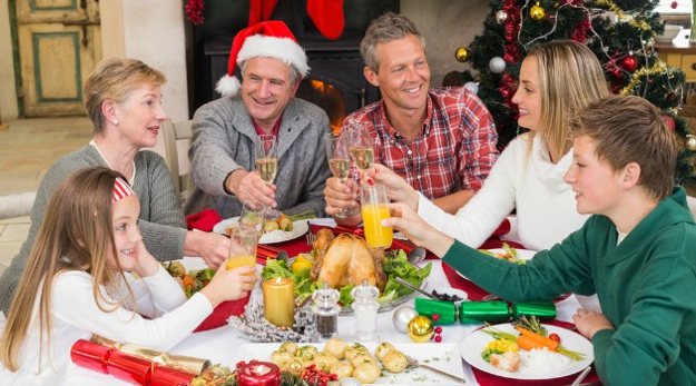 Mind your manners | Yuletide Survival | Survive Christmas Dinner With Your In-Laws
