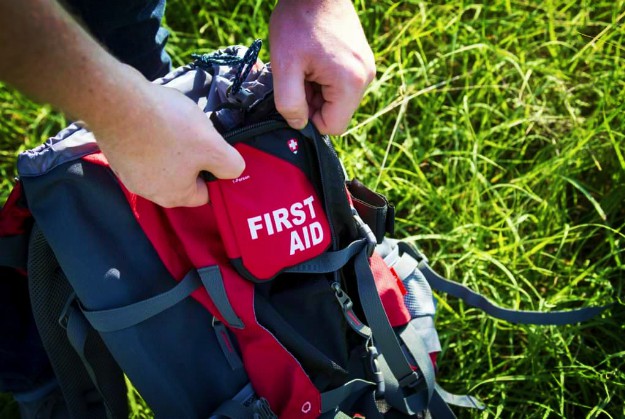 First Aid and Emergency Kit | Urgent: 10 SHTF Survival Items You Need Today | Shtf Supply List