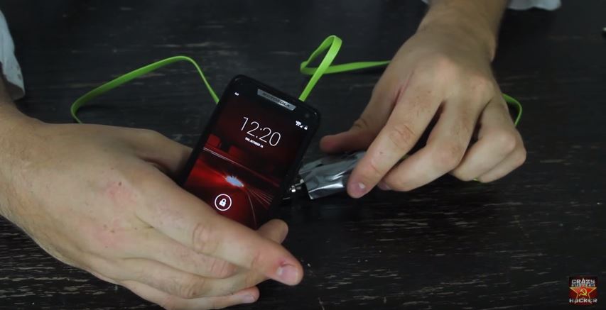 how to charge your phone with a 9v battery