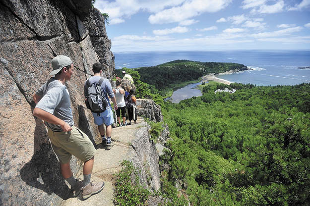 acadia-national-park-beehive-trail