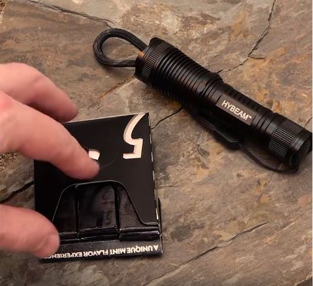 Gum wrapper and battery | This "AA" Prison Hack Now A Fire Starter For Survivalists