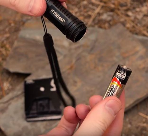 Flashlight battery | This "AA" Prison Hack Now A Fire Starter For Survivalists