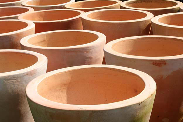 Warm Up a Room with Terra Cotta Pots and a Candle | Winter Survival Methods To Keep You Warm