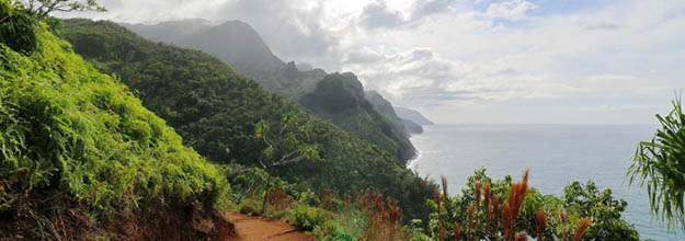 The Kalalau Trail, Kauai, Hawaii | Amazing Hiking Trails You Have to See to Believe