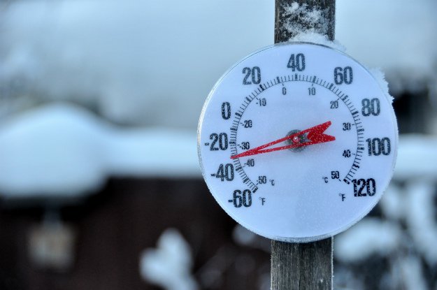 freezing-thermometer Surviving Hypothermia: What to do Until Medical Help Arrives