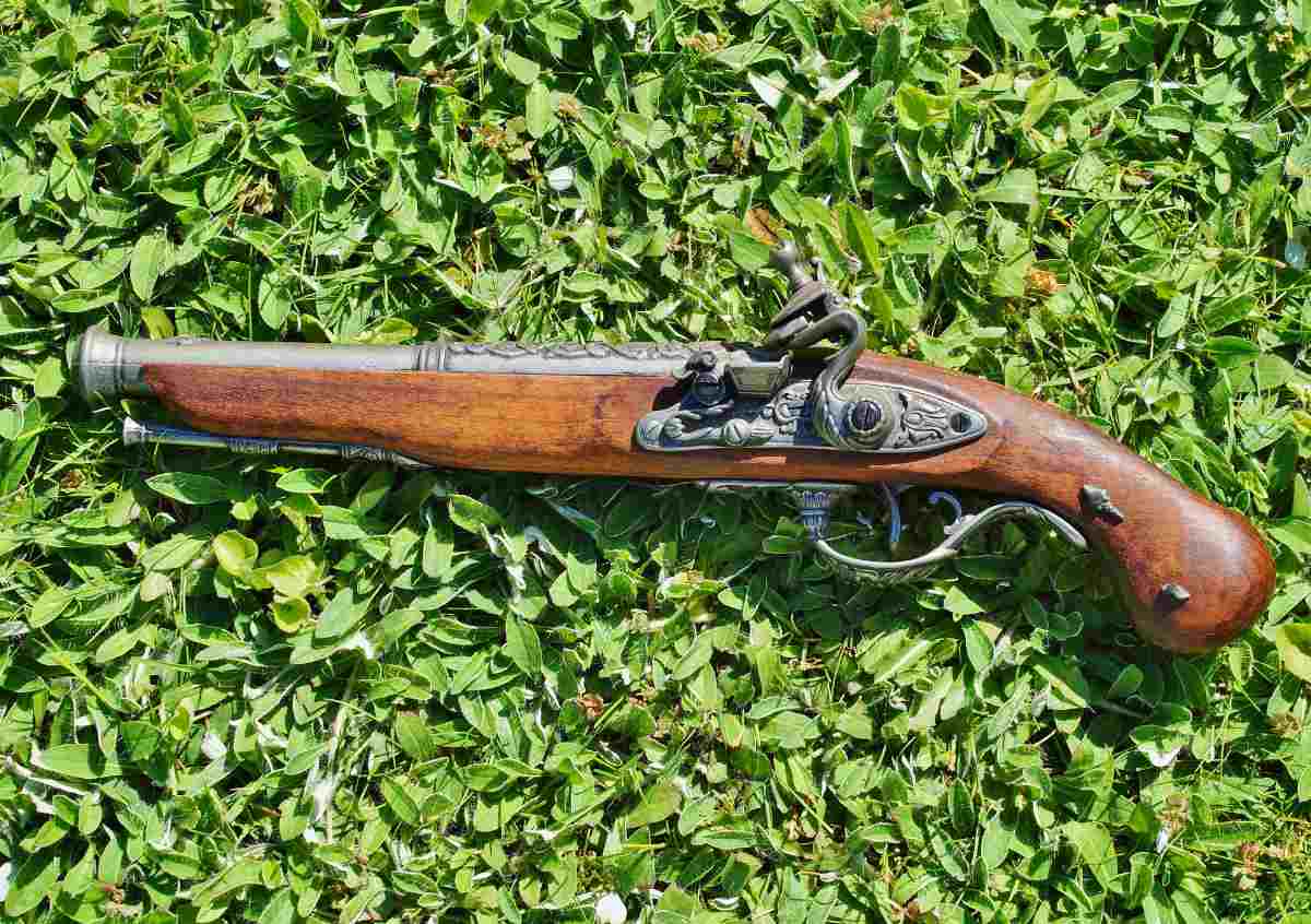 Pistol muzzleloader weapon old | Alaska Hunting Laws and Regulations