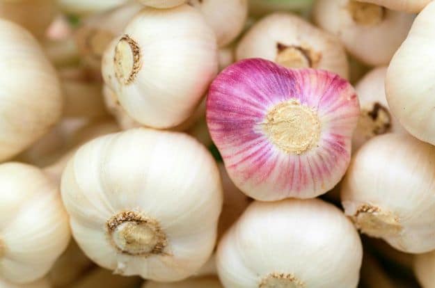 Garlic | Home Remedies For Cold And Flu | 25 Surprisingly Simple Natural Relief