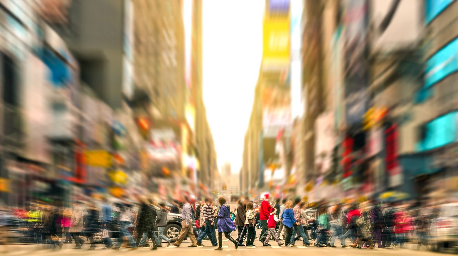 Crowded streets of new york city during rush hour in urban business area | Urban Survival Tactic: How To Become A Gray Man | Featured