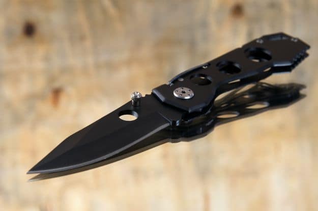 110 Folding Hunter Knife | 7 Buck Hunting Knives To Carry With You At All Times