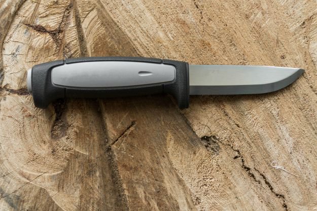Open Season Skinner Knife | 7 Buck Hunting Knives To Carry With You At All Times 
