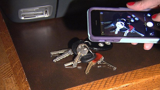 Take a Photo of the Key | 4 Ways To Duplicate Keys By Hand 