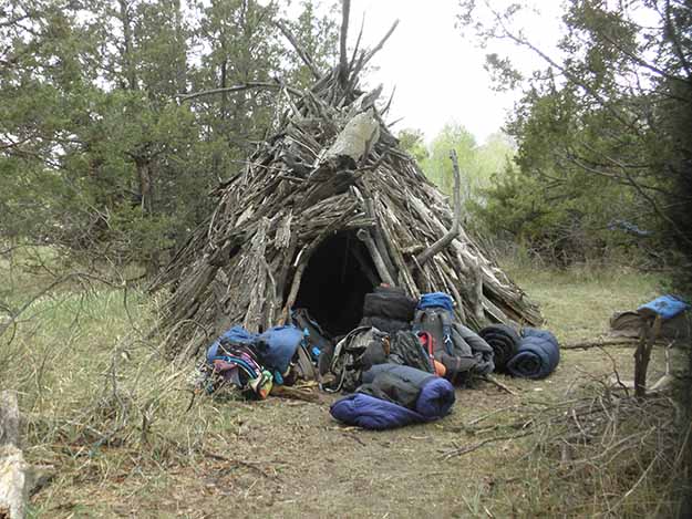 Build Your Own Shelter | Military Disaster Survival Skills | Survival Life