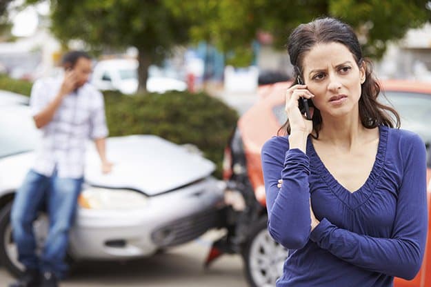 Call 911 | 9 Road Accidents Survival Tips