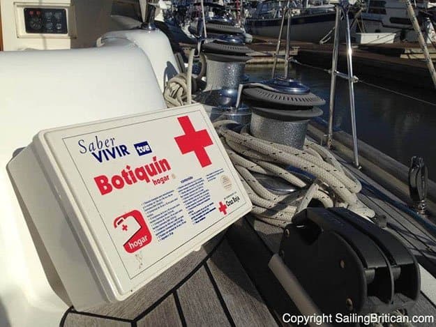 Perform First Aid Treatment | 9 Shipwreck Survival Skills You Should Know About