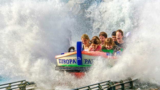 Take Extra Care on Water Rides | Amusement Park Accidents Survival Tips