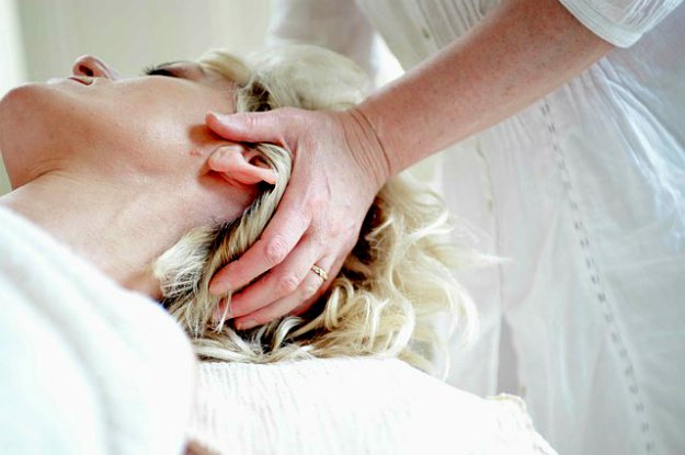 Massage | 13 Natural Remedies For Headaches