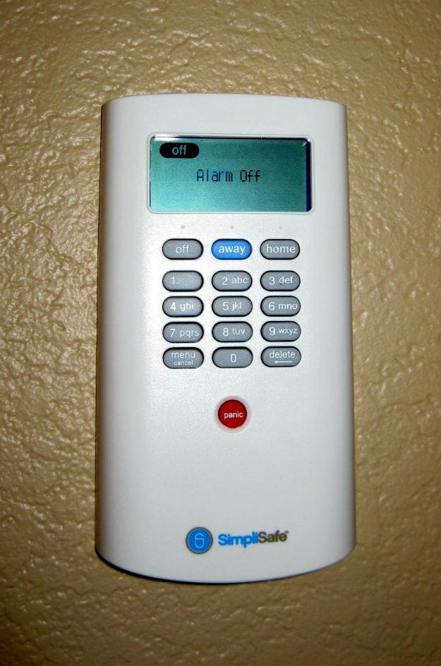 The Components | SimpliSafe Home Security System Review