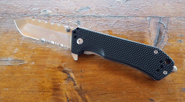 Carrying A Folding Knife: Do You Carry On A Daily Basis?