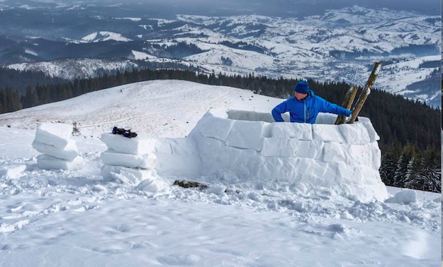 Building Rows of Snow | How To Build An Igloo in 5 Easy Steps