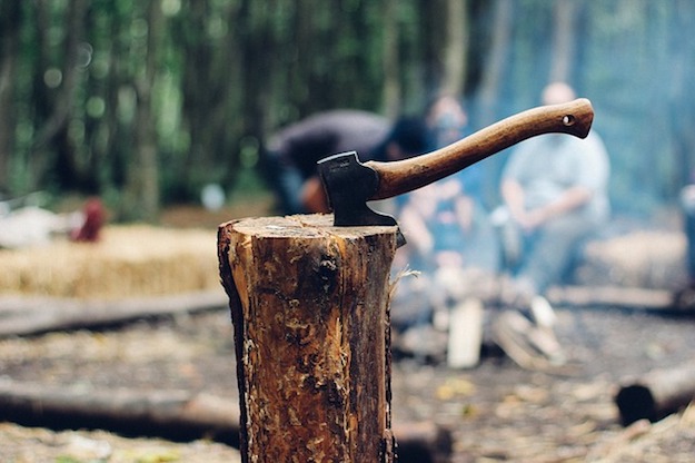 How to Secure Loose Hammer and Axe Head | Old School Survival Skills You Should Know
