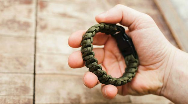 Paracord: From Fashion to Practical Uses | | 25 Obscure Bushcraft Skills for Survival