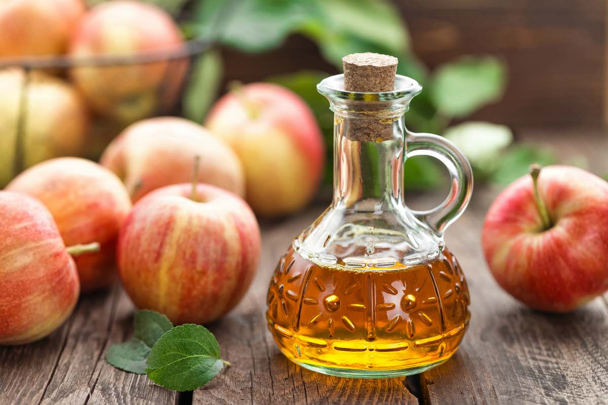 Apple cider vinegar | Home Remedies For Toothache Pain Relief