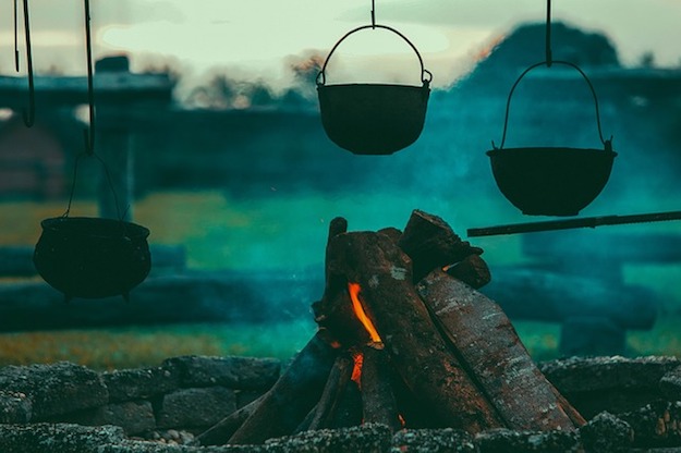 Check out Is Dutch Oven Cooking A Part Of Your Emergency Plan? [Video Tutorial] at https://survivallife.com/dutch-oven-cooking-video-tutorial/