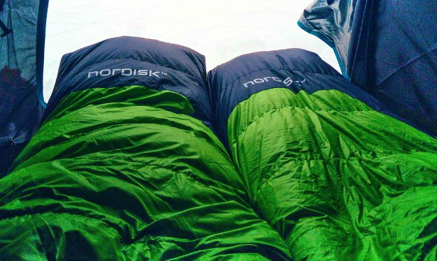 sleeping bags | Bug Out Bags For Women | bug out bag list for women