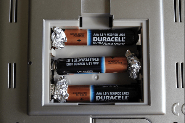 Fix Loose Batteries | Uncommon Aluminum Foil Survival Uses