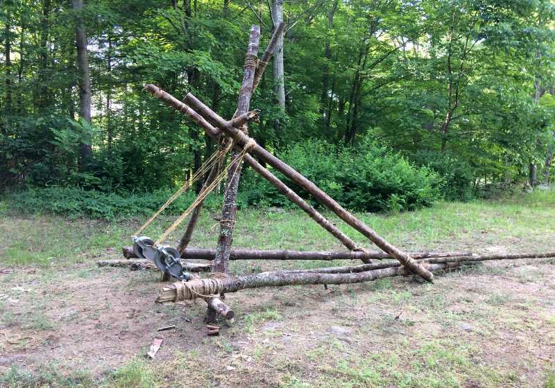 trebuchet made wooden spars spare metal | how to make homemade weapon