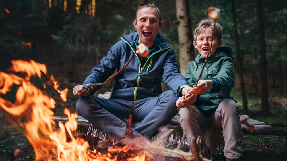 father-son-overroast-their-marshmallow-candies | Campfire Recipes | Featured