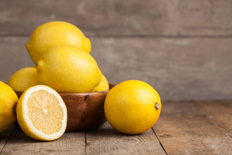 group-fresh-lemon-on-old-vintage How to Get Rid of Spiders